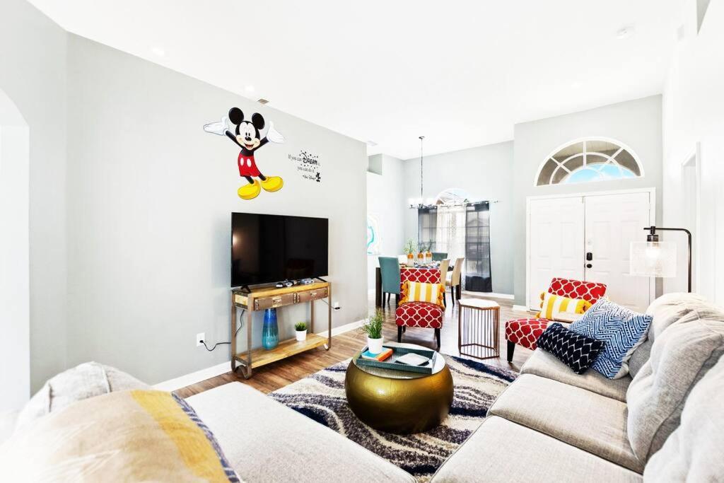 Spacious Disney Themed 5Bed Villa! Private Heated Enclosed Pool/Spa/Bbq! 대번포트 외부 사진