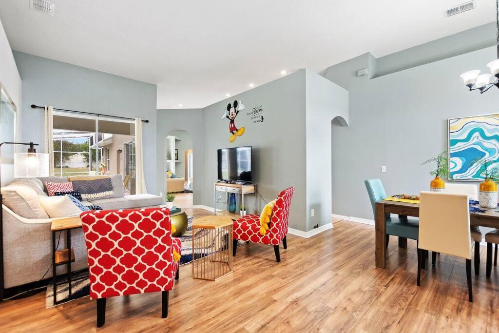 Spacious Disney Themed 5Bed Villa! Private Heated Enclosed Pool/Spa/Bbq! 대번포트 외부 사진